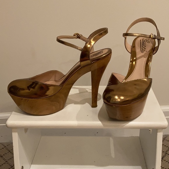 Gucci leather copper wooden platform. - Picture 4 of 7